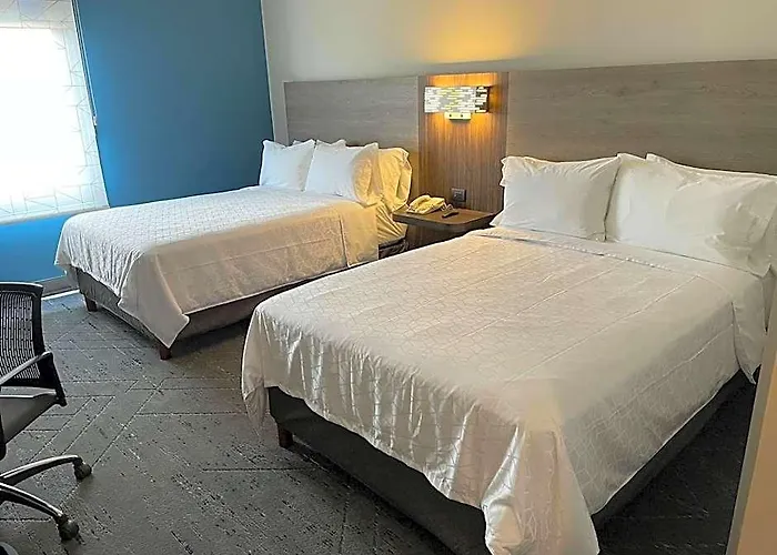 Express Satelite By Ihg Hotel